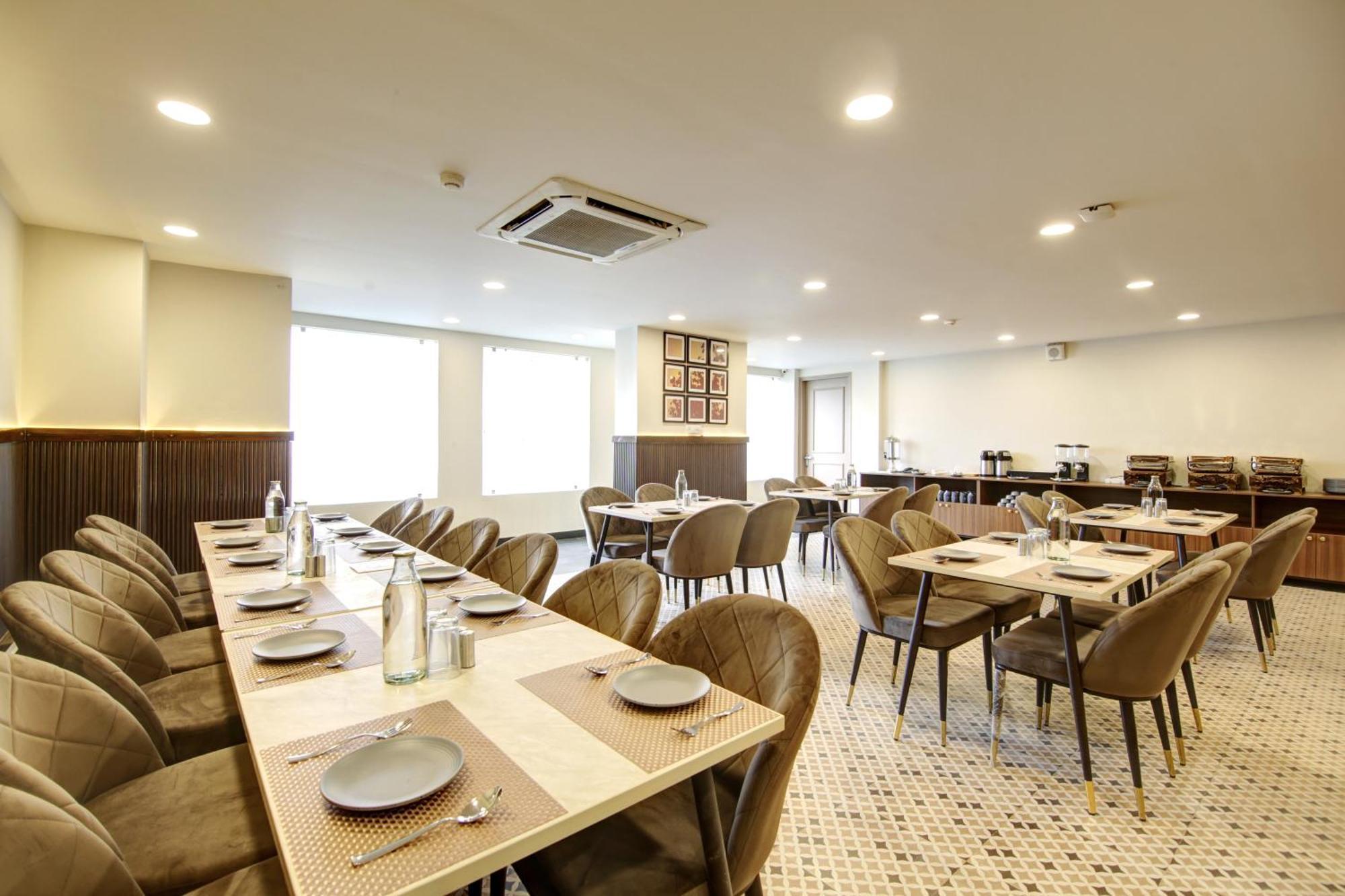 Saltstayz Select - Golf Course Road Gurgaon Exteriör bild